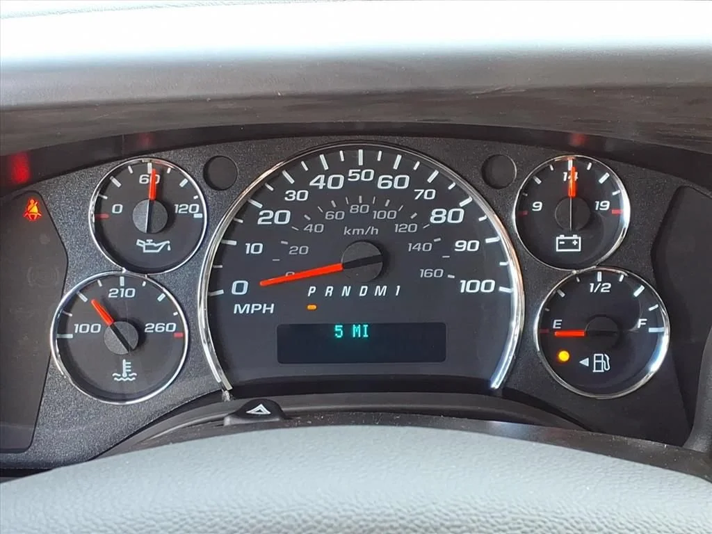 2025 Chevrolet Express Cargo Work Van - Photo 28