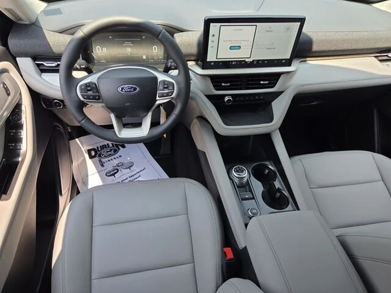 New 2026 Star White Metallic Tri-Coat Ford Active image 12