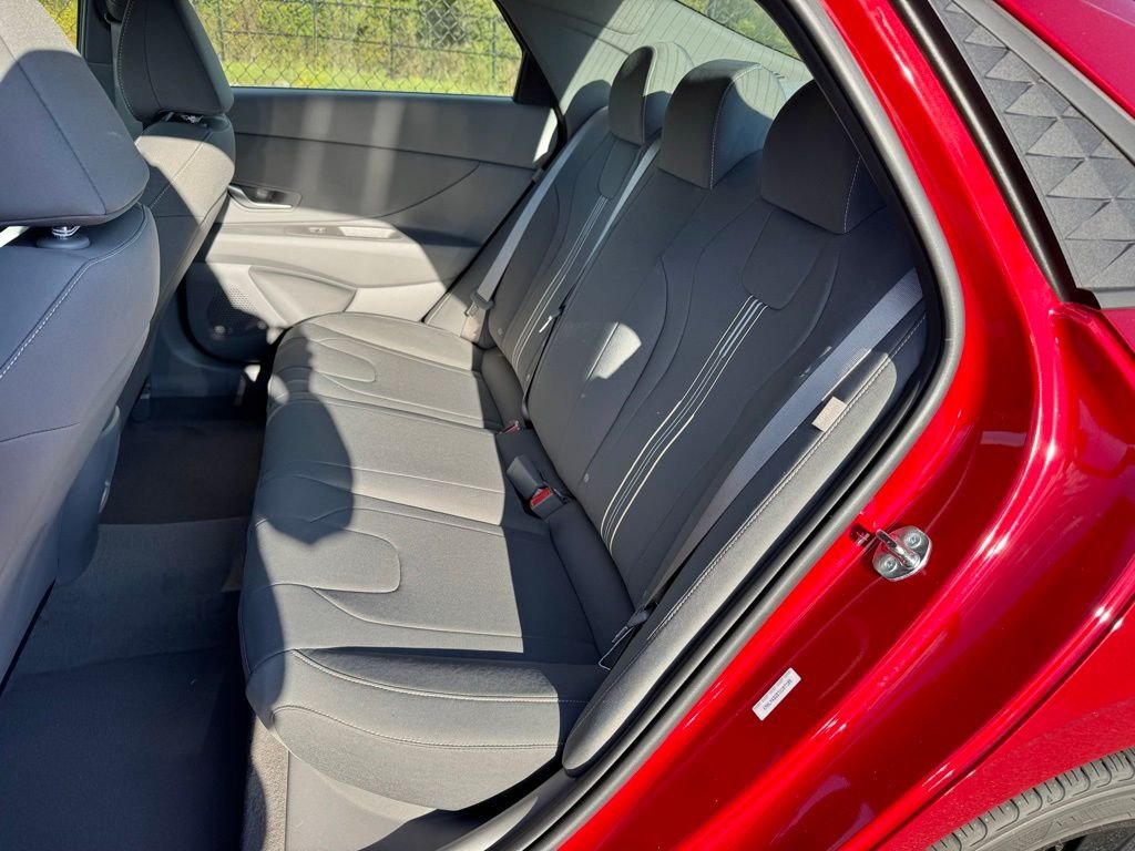 2026 Hyundai Elantra SEL Sport - Photo 16