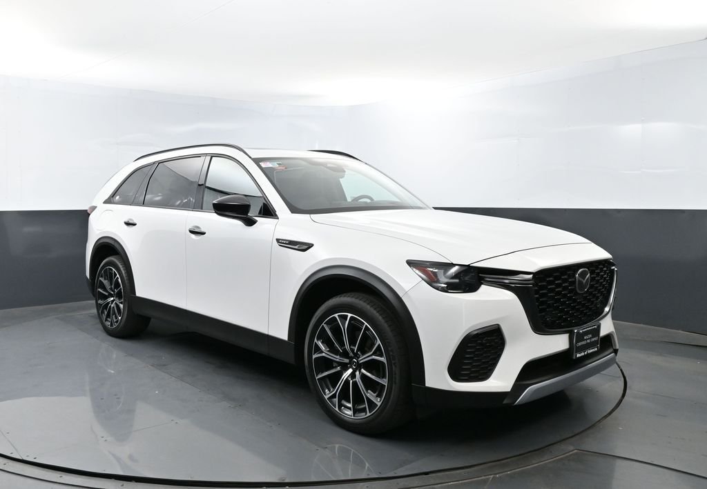 Certified Used 2025 White Mazda Premium image 3