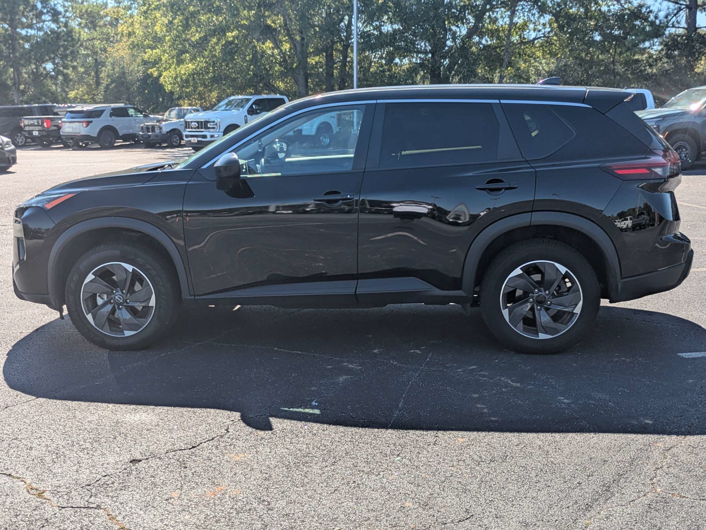 Used 2025 Black Nissan SV image 6