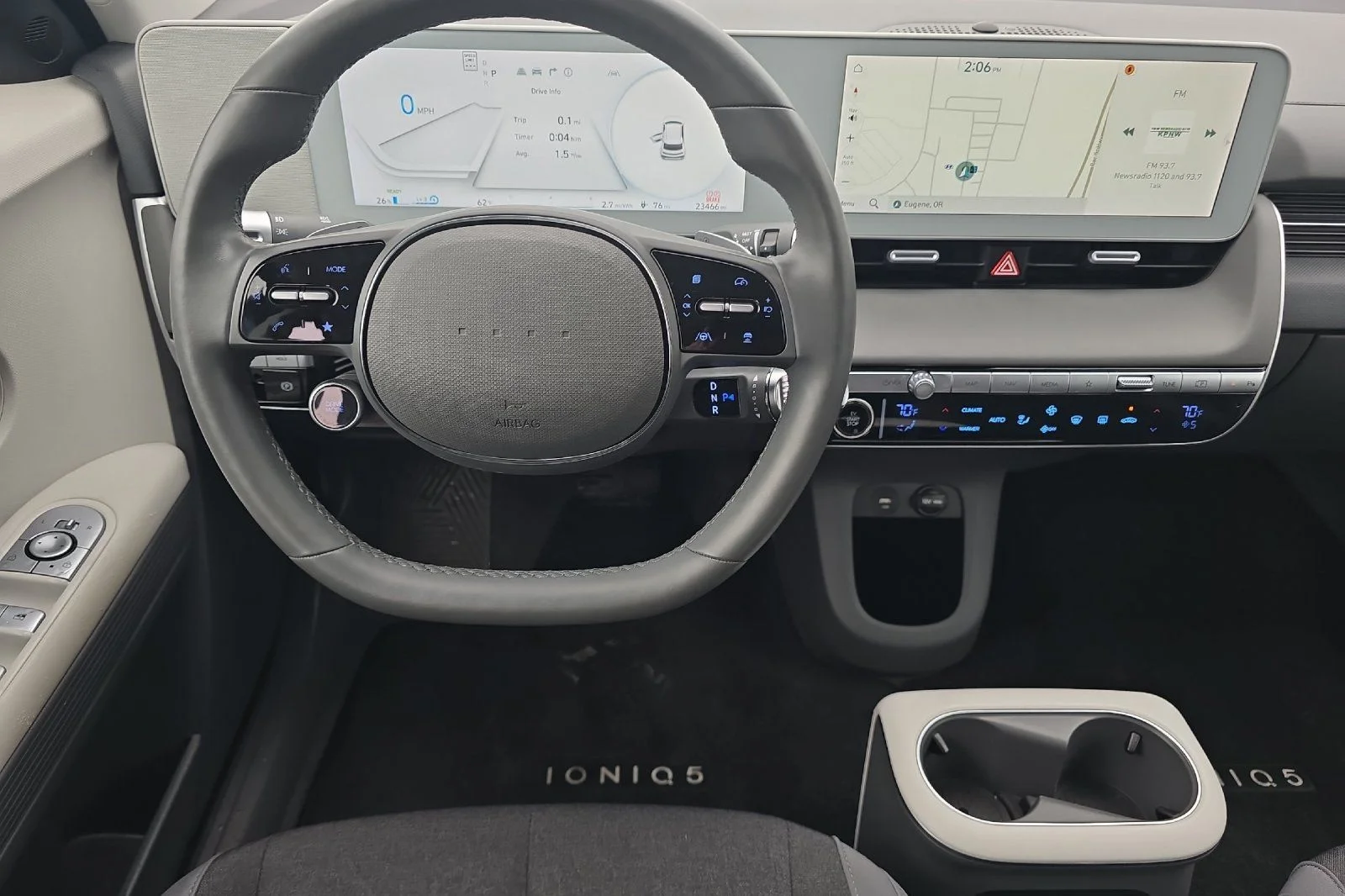 Used 2024 Green Hyundai SEL image 14