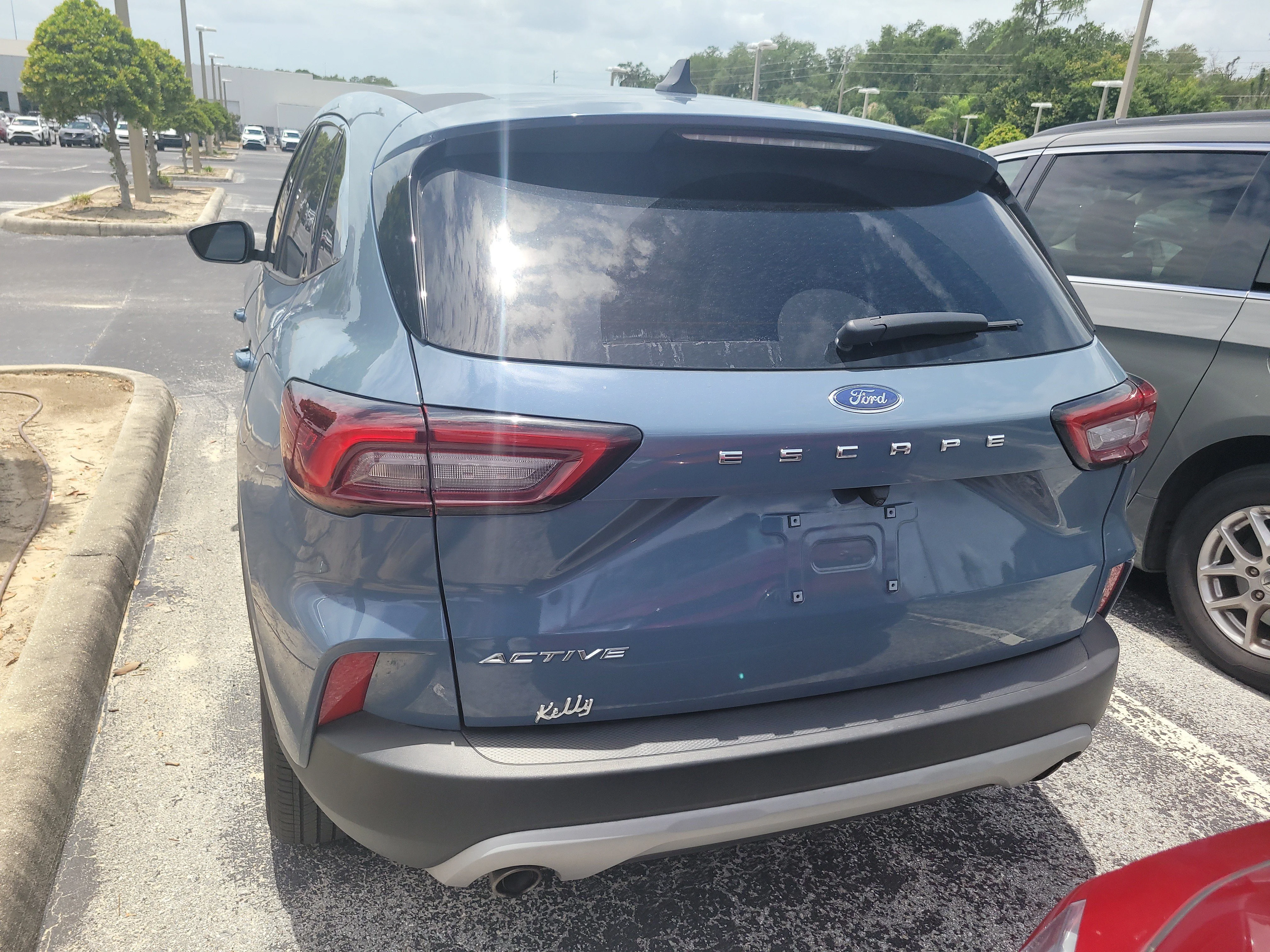 Used 2024 Vapor Blue Ford Active image 5