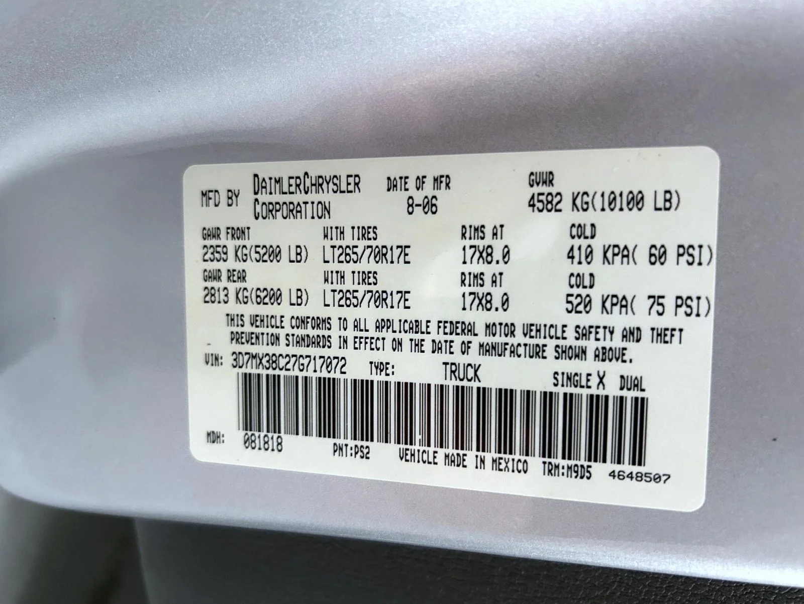 Used 2007 Silver Dodge SLT image 25