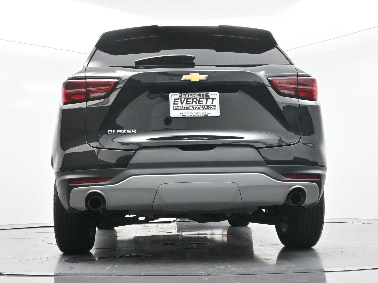 Used 2023 BLACK Chevrolet LT image 52