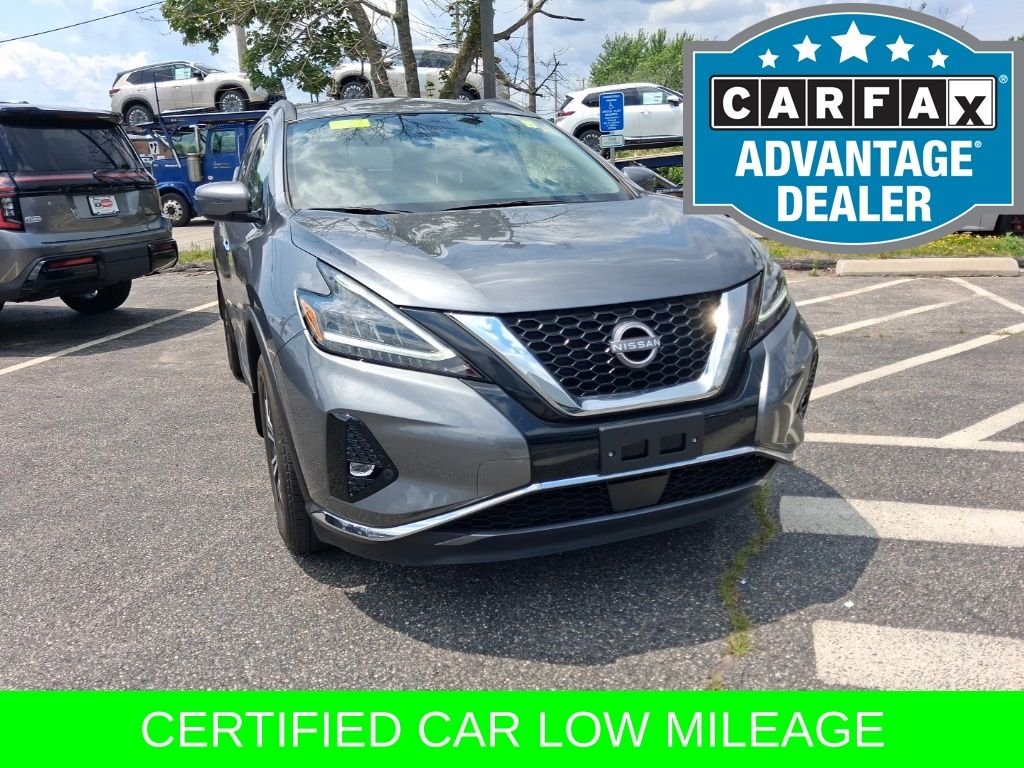 Used 2024 Gray Nissan SV image 5