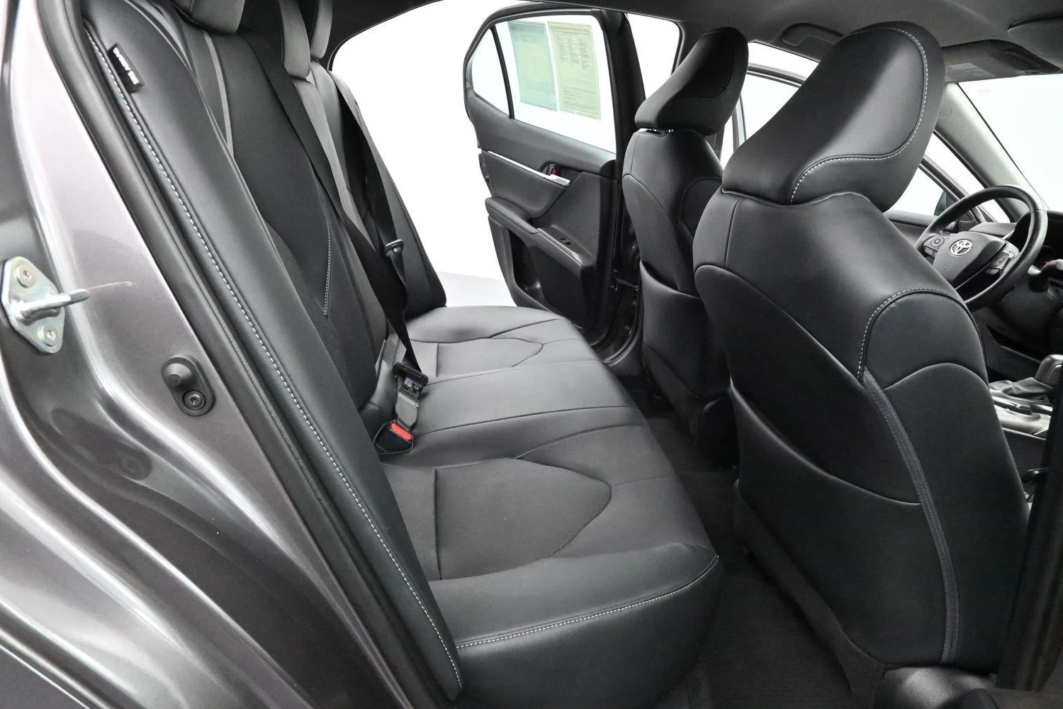 Used 2022 Predawn Gray Mica Toyota XSE image 32
