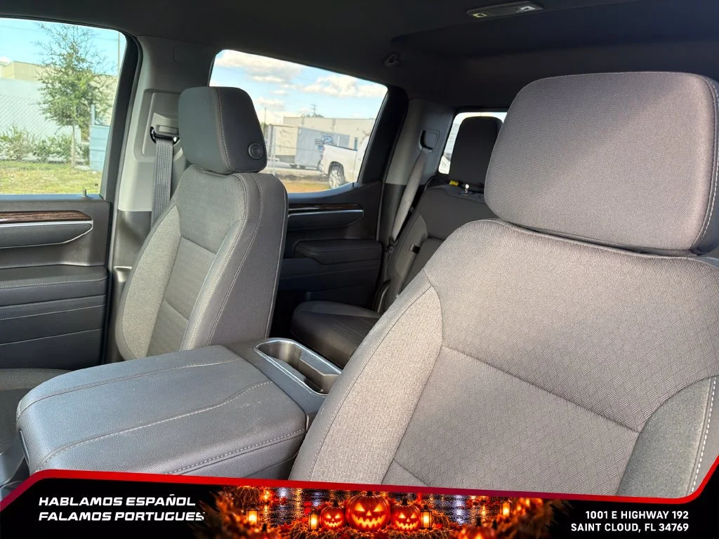 New 2026 Onyx Black GMC Elevation image 25