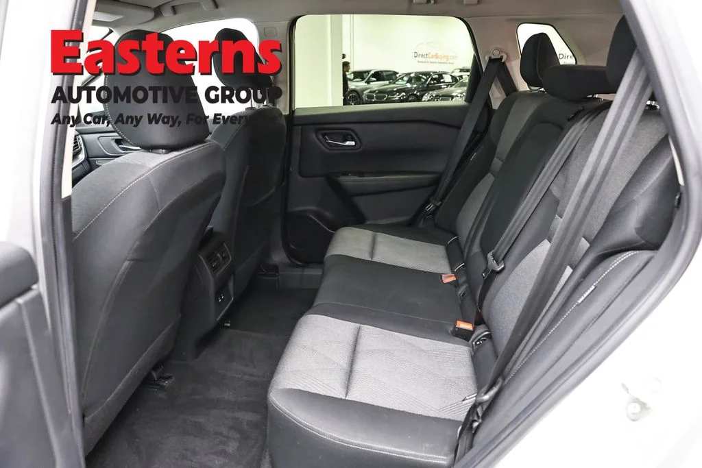 Used 2024 Silver Nissan SV image 20