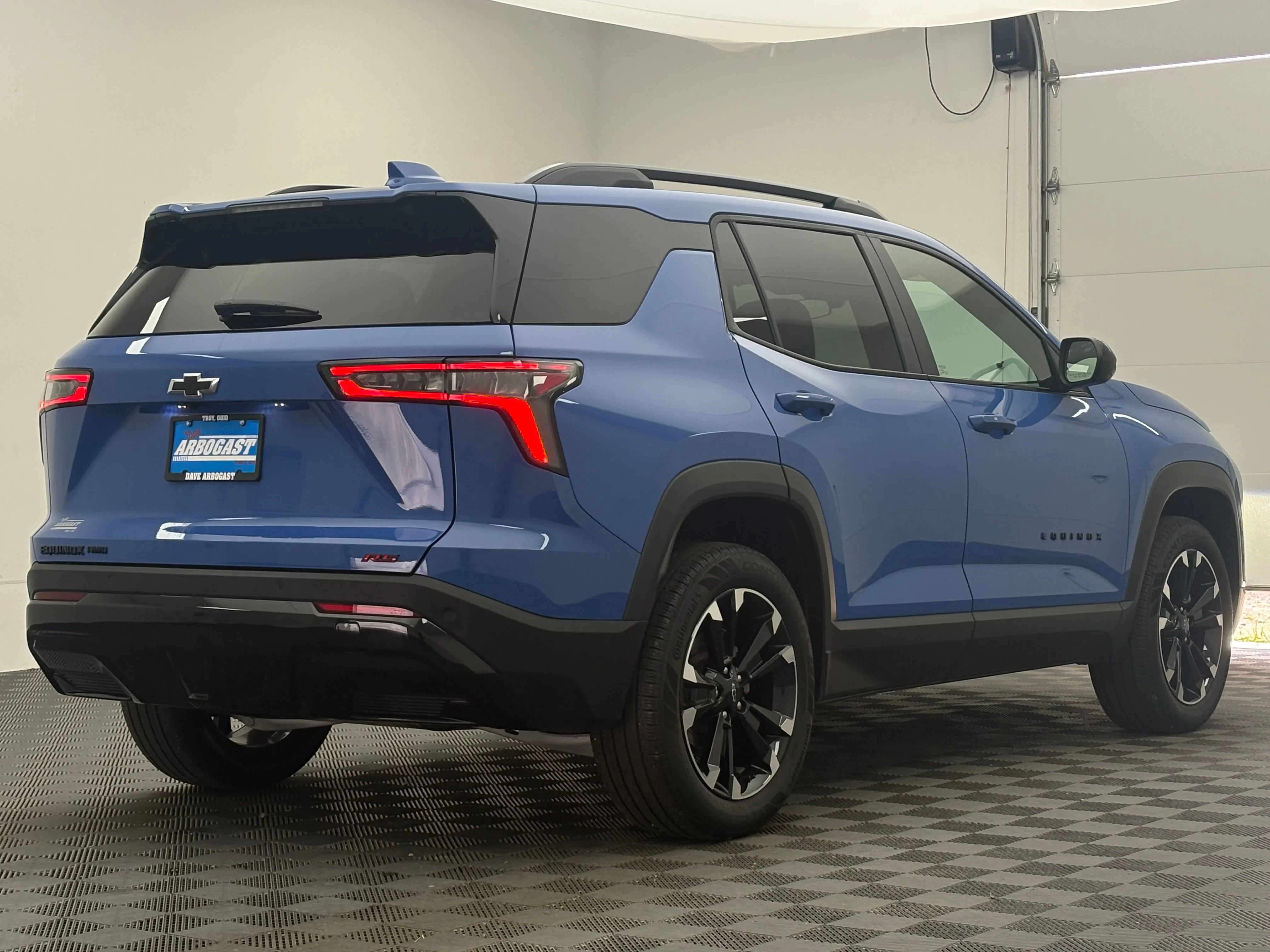 Used 2025 Reef Blue Metallic Chevrolet RS image 6
