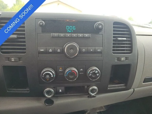 Used 2011 White Chevrolet Work Truck image 11