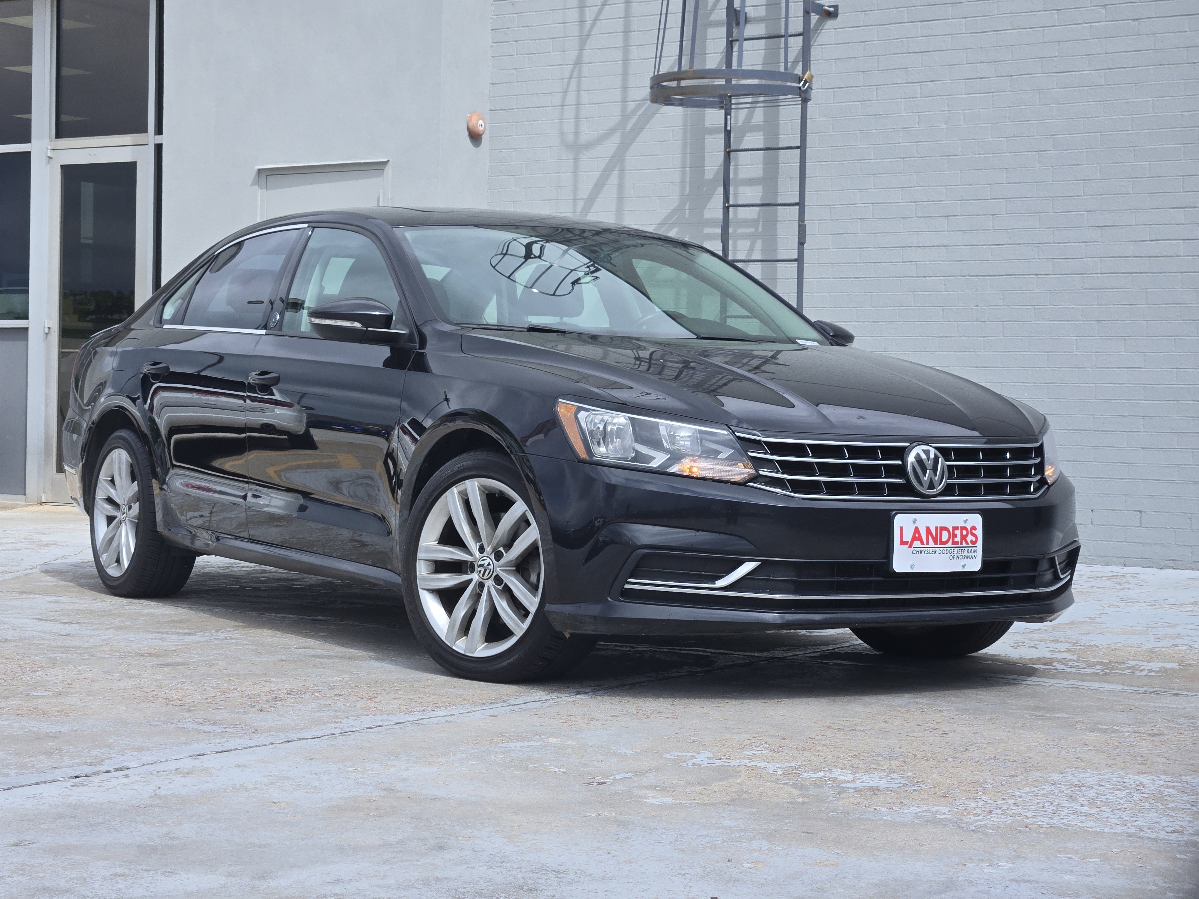 2019 Volkswagen Passat Wolfsburg Edition