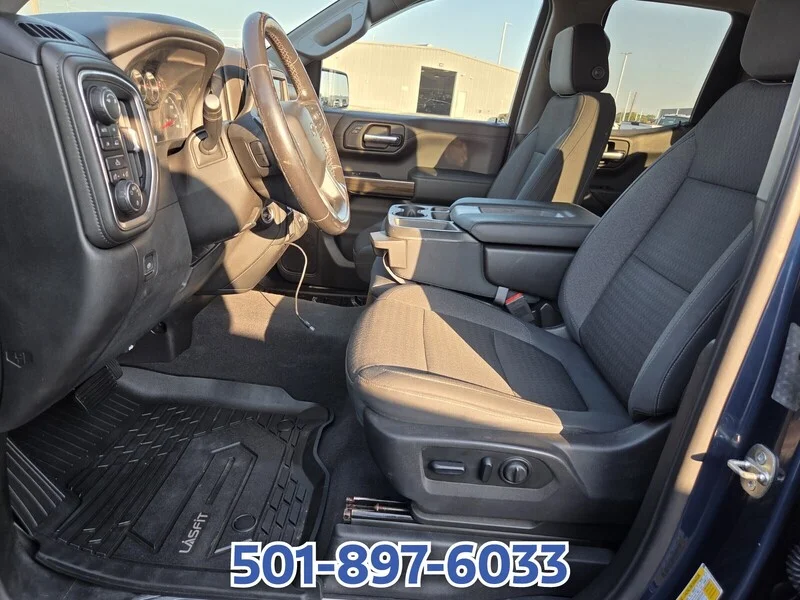 Used 2019 BLUE CHEVROLET 4WD DOUBLE CAB 147" LT image 10