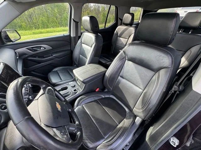 Used 2018 Black Currant Chevrolet 3LT image 11