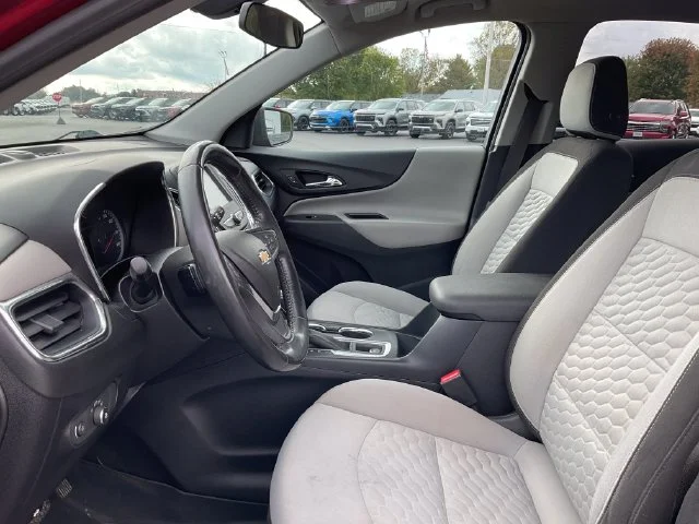 Used 2018 Red Chevrolet LT image 9