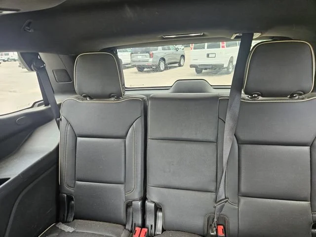 Used 2023 Black Chevrolet Premier image 25