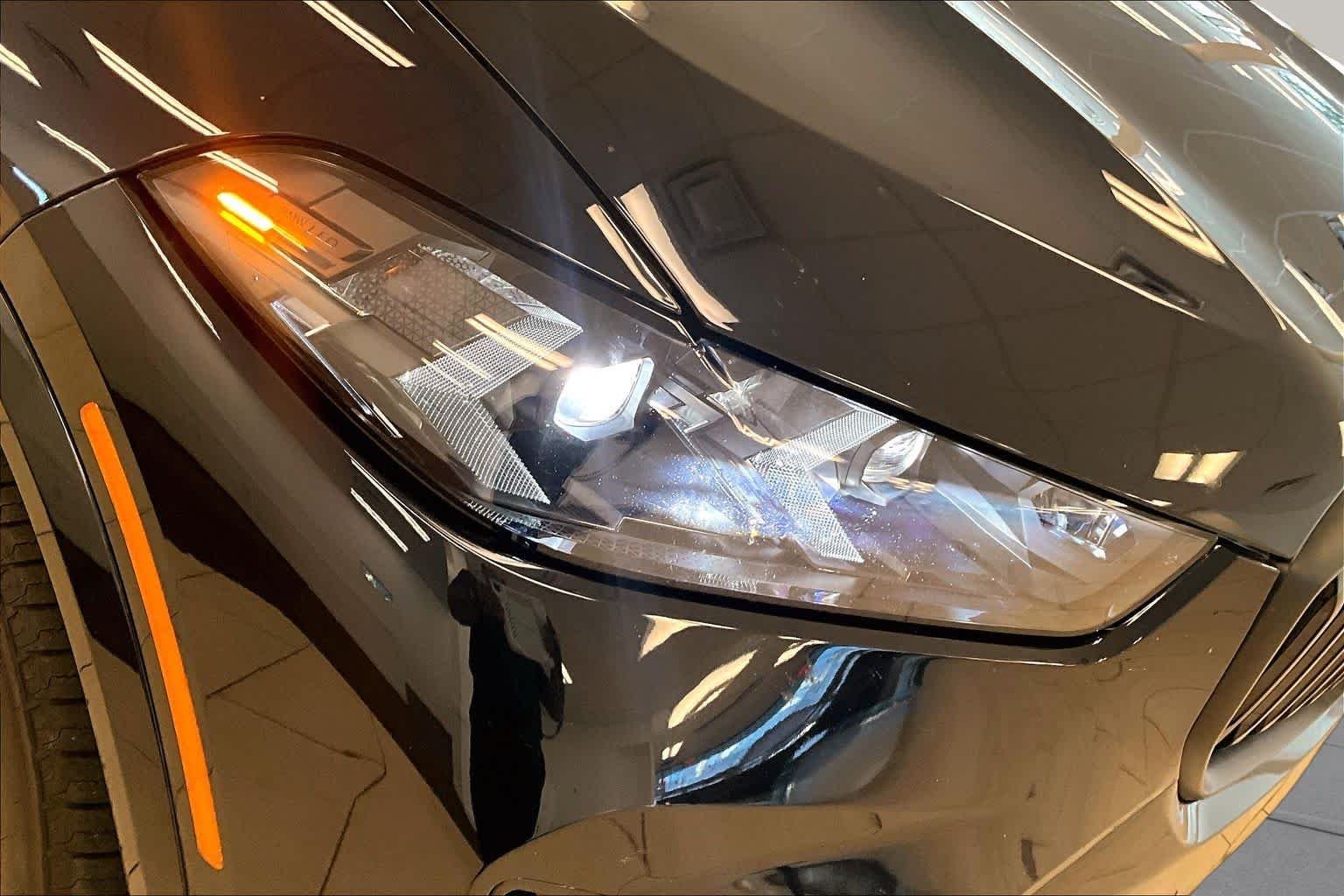 Used 2026 Carbon Black Metallic BMW xDrive40i image 26