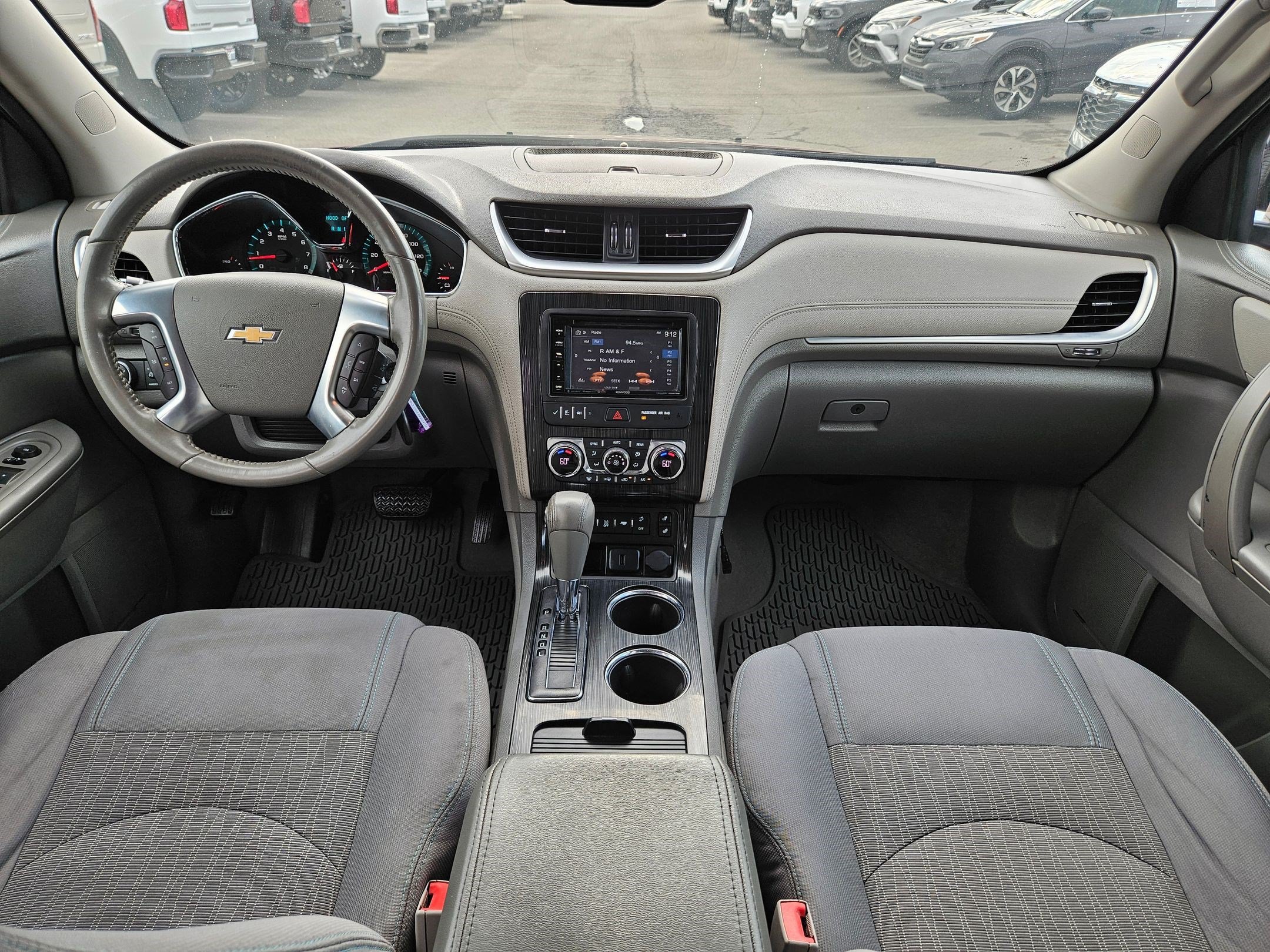 Used 2015 Siren Red Tintcoat Chevrolet LT image 27