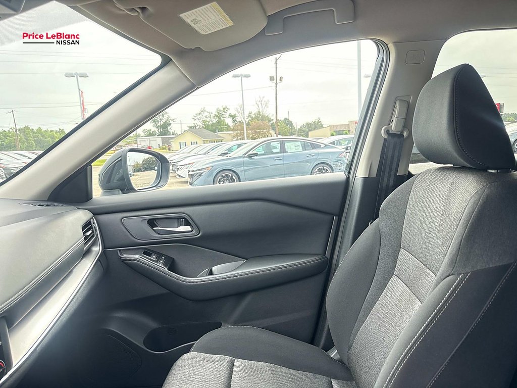 Certified Used 2026 Super Black Nissan SV image 15