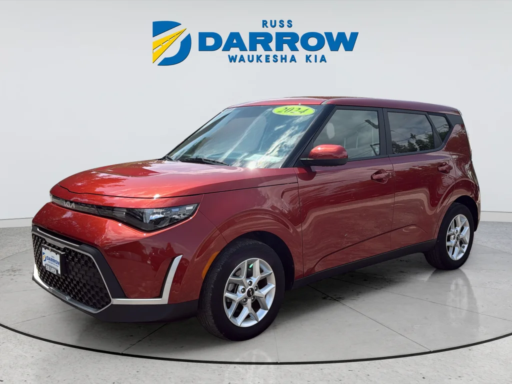 Used 2024 Orange Kia S image 1