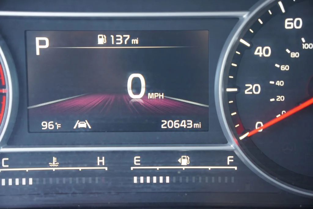 Used 2023 Glacial White Pearl Kia X-Line S image 7