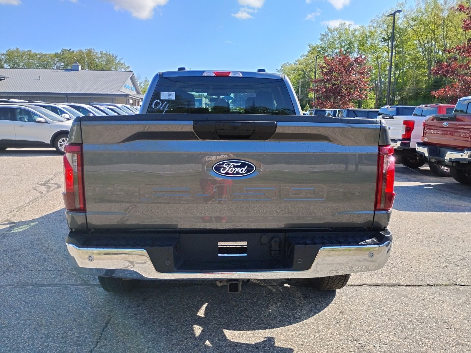 New 2026 Carbonized Gray Metallic Ford XLT image 6
