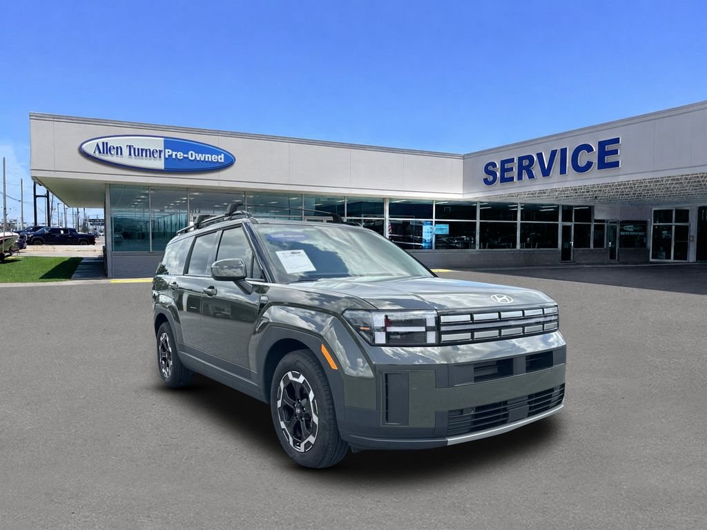Used 2025 Rockwood Green Hyundai SEL image 2