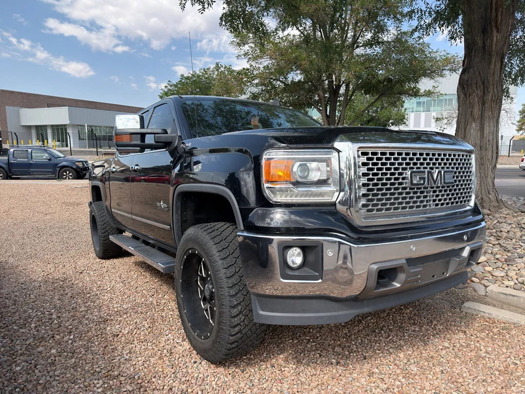 Used 2015 Onyx Black GMC SLT image 3