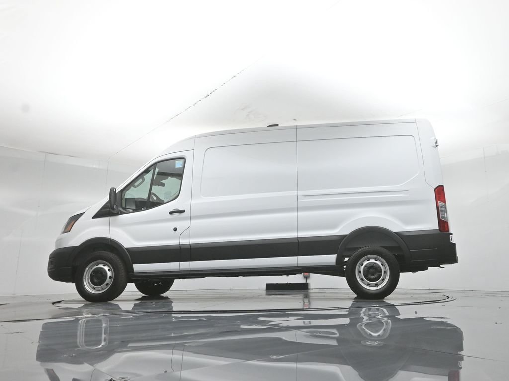 New 2026 Oxford White Ford Base image 49