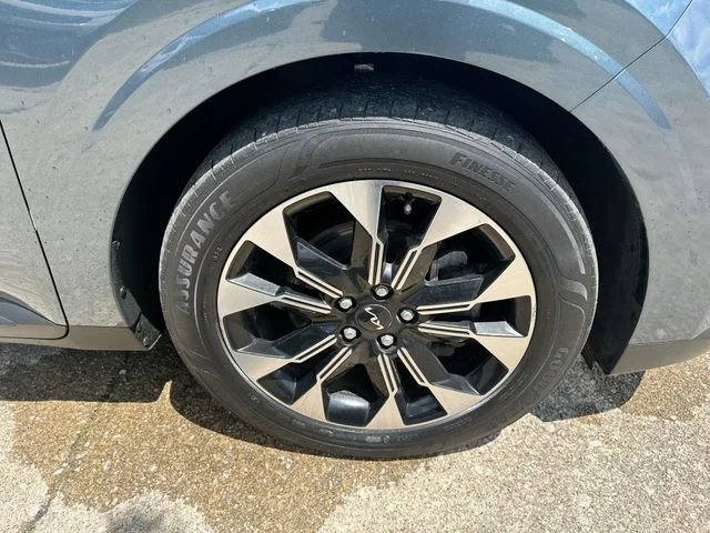 Used 2024 Blue Kia EX image 49