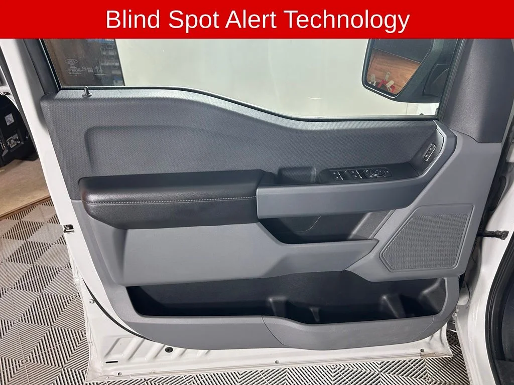 Used 2023 White Ford XLT image 10