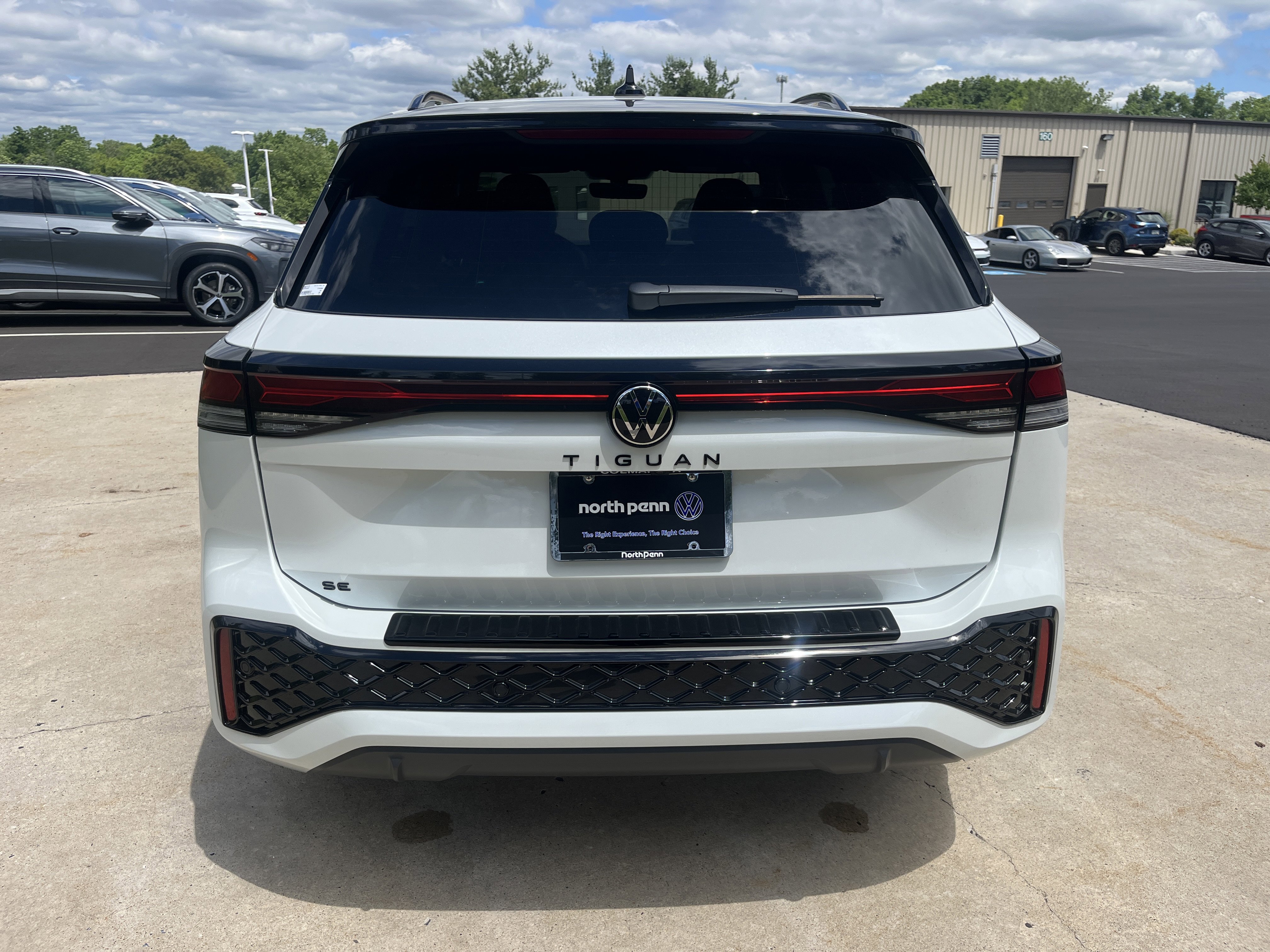 New 2026 Opal White Pearl Volkswagen SE R-Line Black image 10