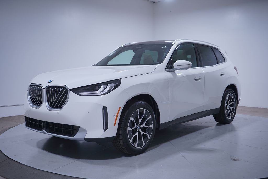 2026 BMW X3 30 XDRIVE's photo