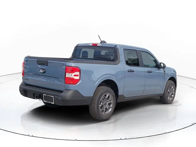 New 2026 Azure Gray Metallic Ford XLT image 5