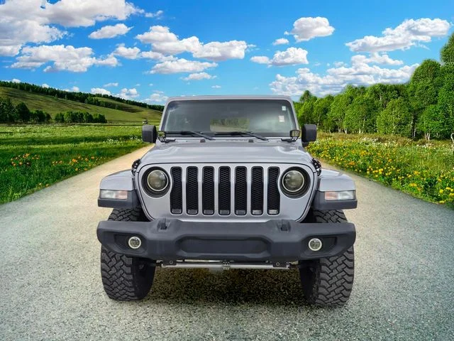Certified Used 2019 Silver Jeep Unlimited Sahara image 8