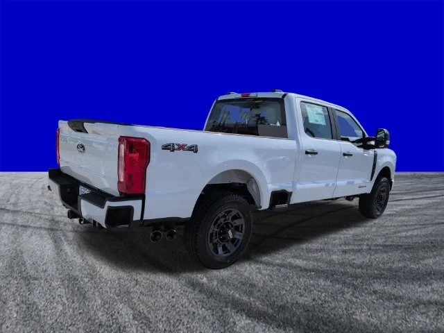 New 2027 White Ford XL image 4