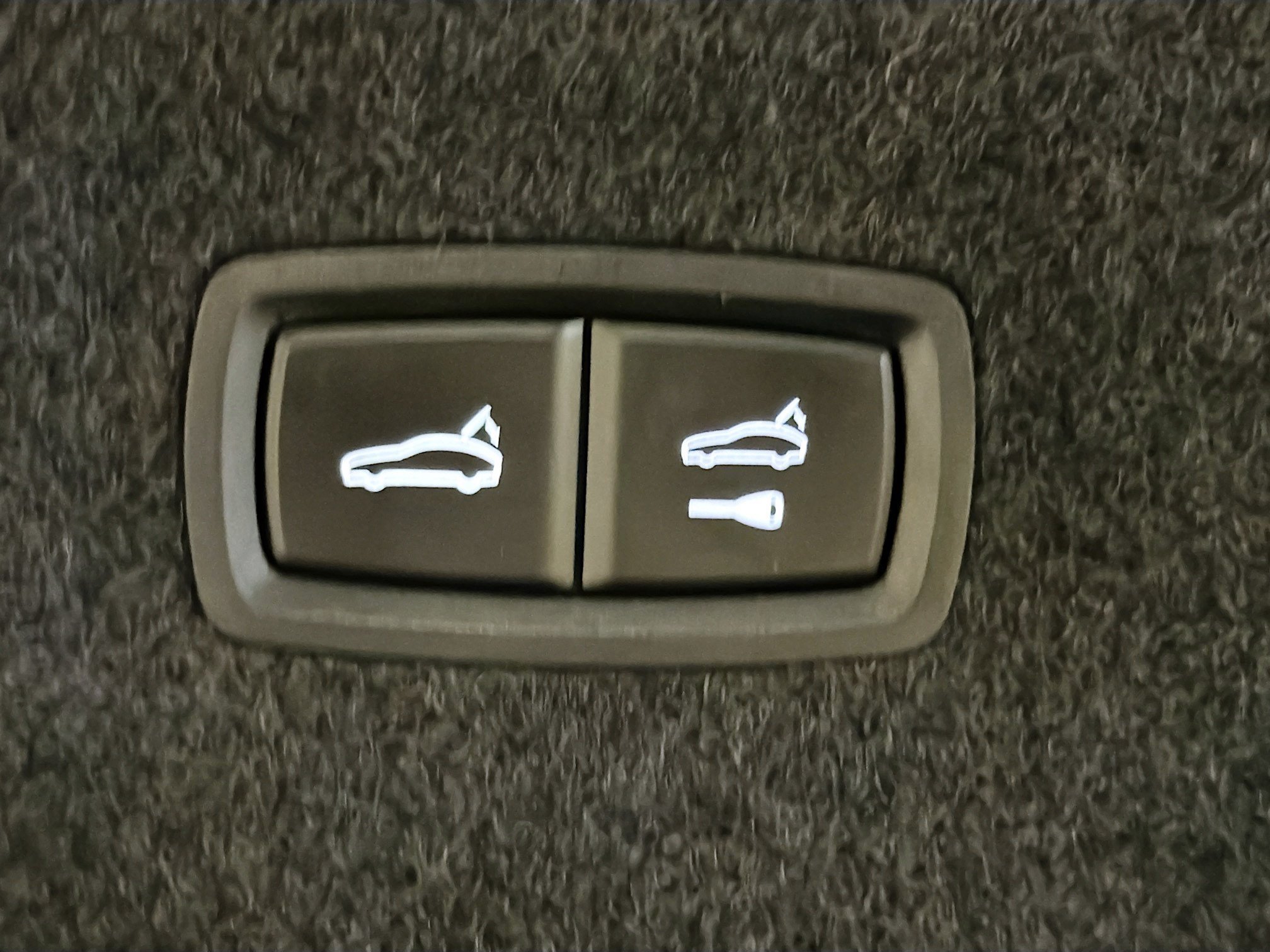 Used 2024 Daytona Gray Pearl Effect Audi Premium Plus image 13