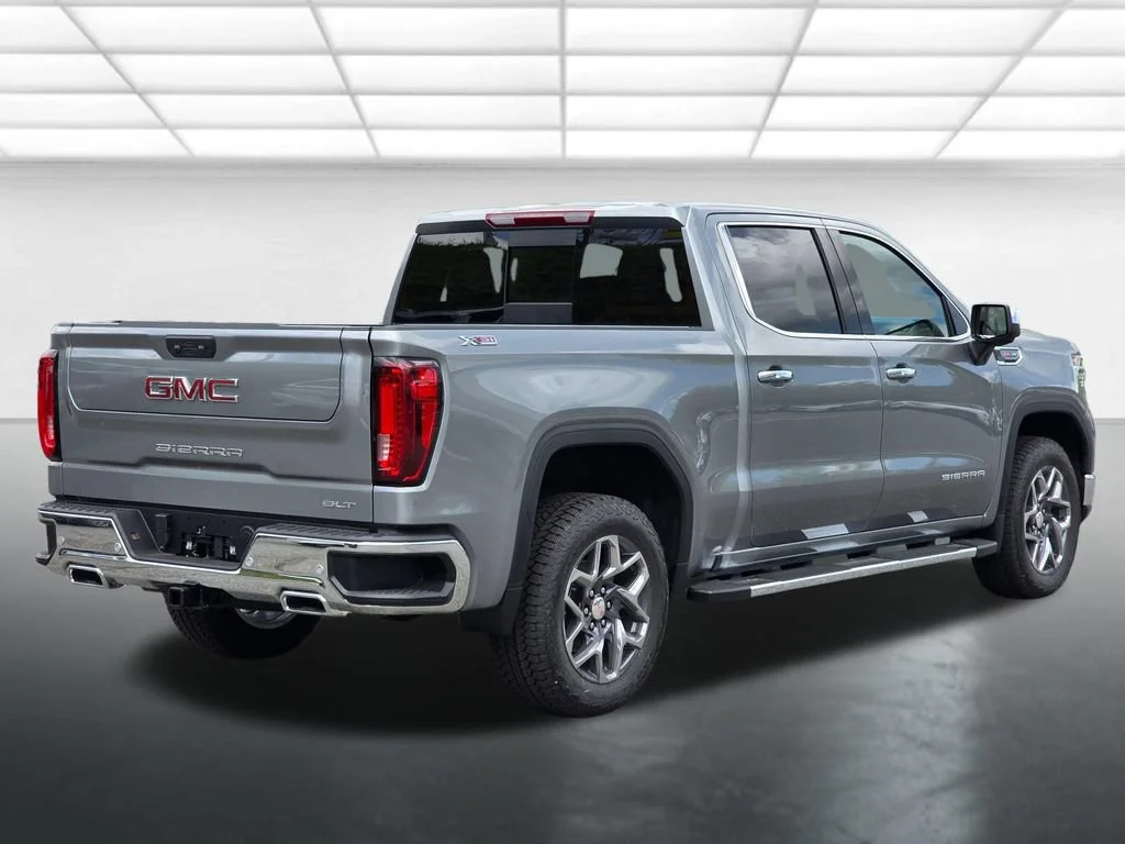 2026 GMC Sierra 1500 SLT - Photo 16