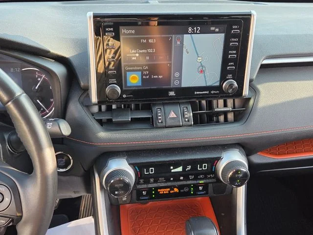 Used 2019 Red Toyota Adventure image 16