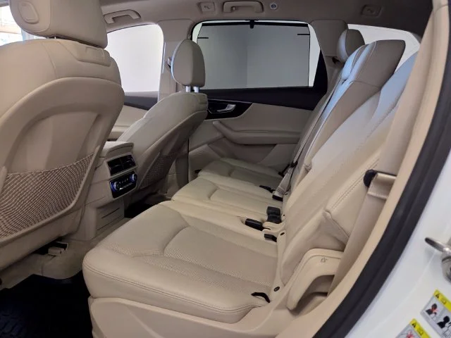 Used 2017 White Audi 3.0 TDI Premium Plus image 12