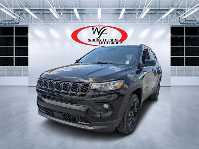 New 2026 Diamond Black Crystal Pearl-Coat Exterior Paint Jeep Latitude image 7