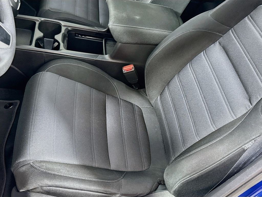 Used 2021 Obsidian Blue Pearl Honda EX image 17