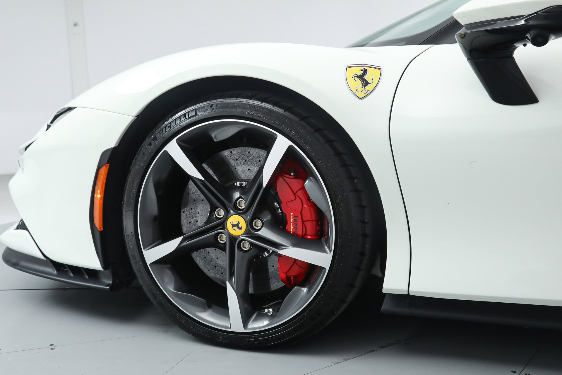 Certified Used 2025 White Ferrari  image 17