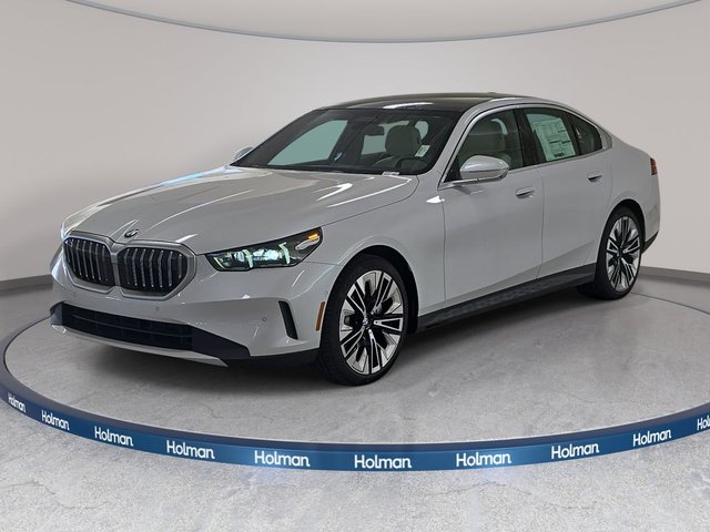 2026 BMW 5 Series 530i