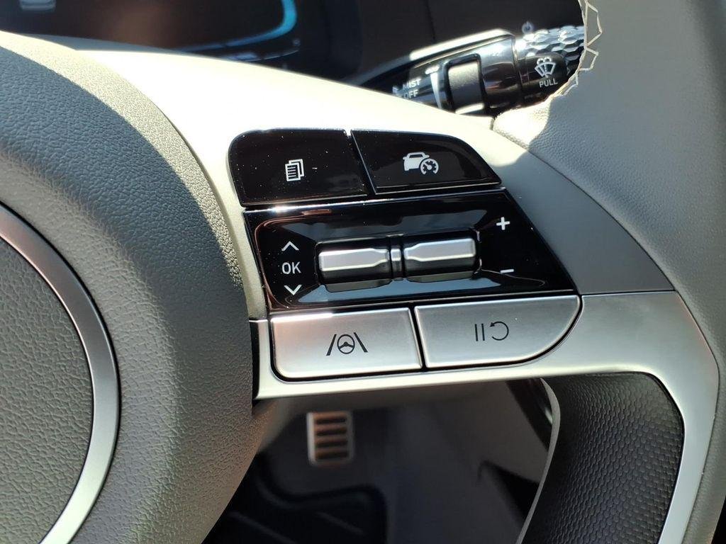 New 2026 Silver Hyundai SEL Sport image 20