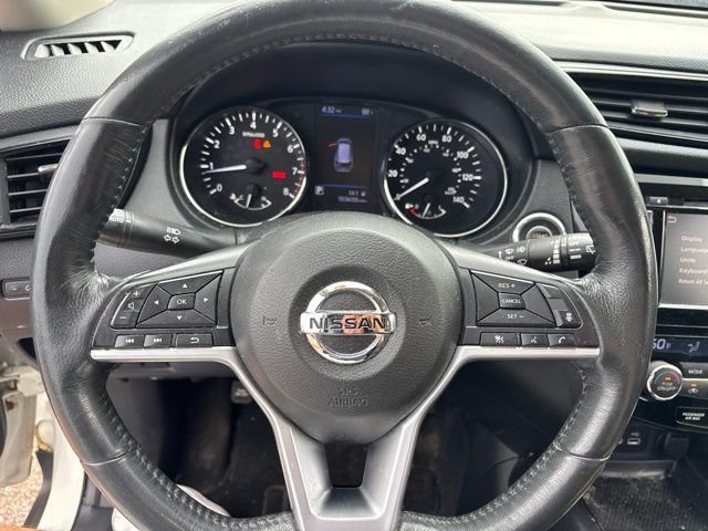 Used 2018 Pearl White Nissan SV image 20