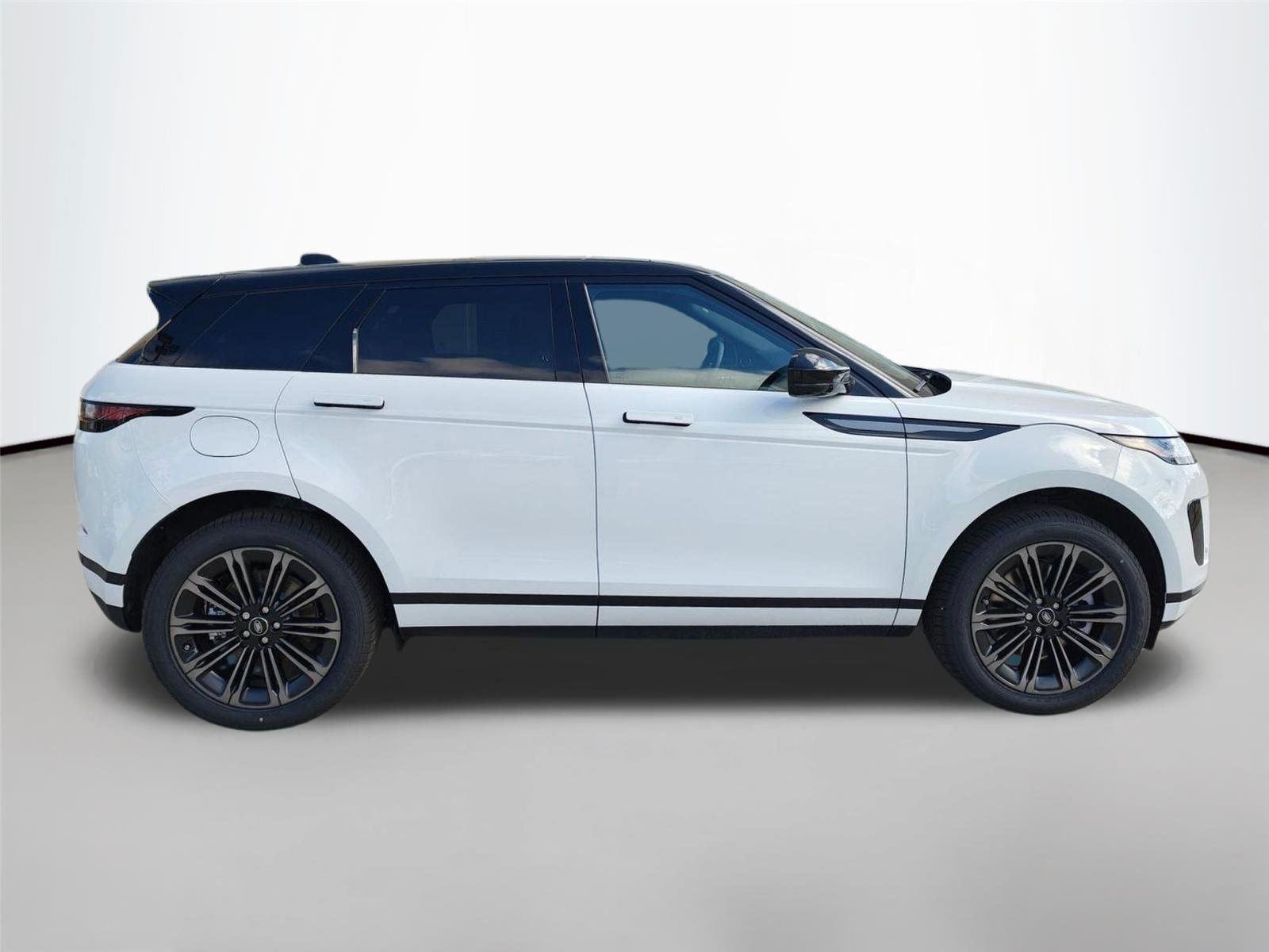 Used 2026 Fuji White Land Rover Core S image 4