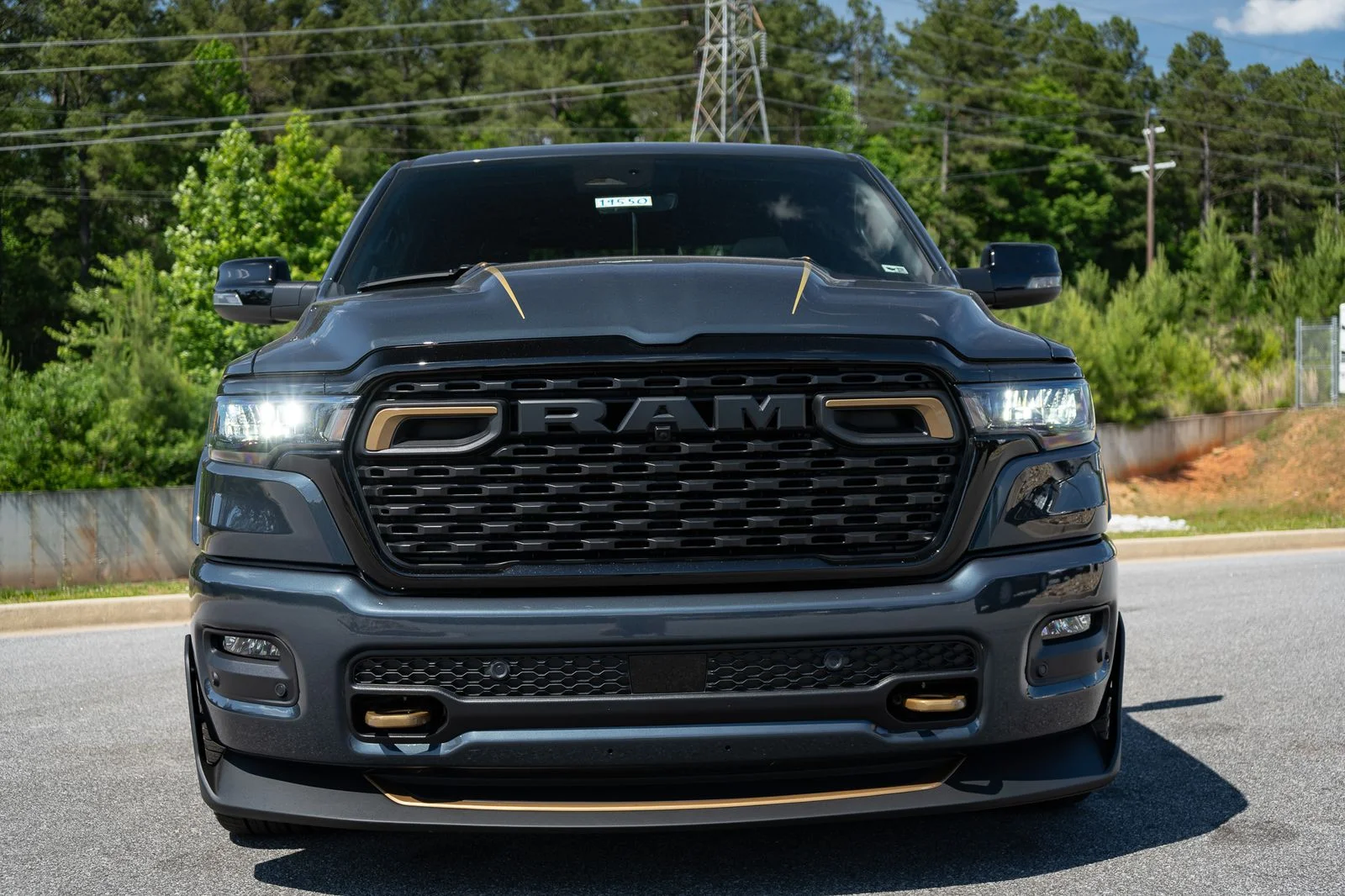 New 2026 Forged Blue Metallic Exterior Paint RAM Big Horn/Lone Star image 8
