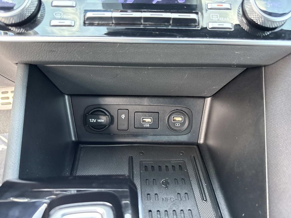 Used 2020 Gray Hyundai SEL Plus image 30
