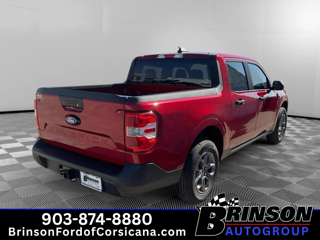 New 2026 Ruby Red Metallic Tinted Clearcoat Ford XLT image 5